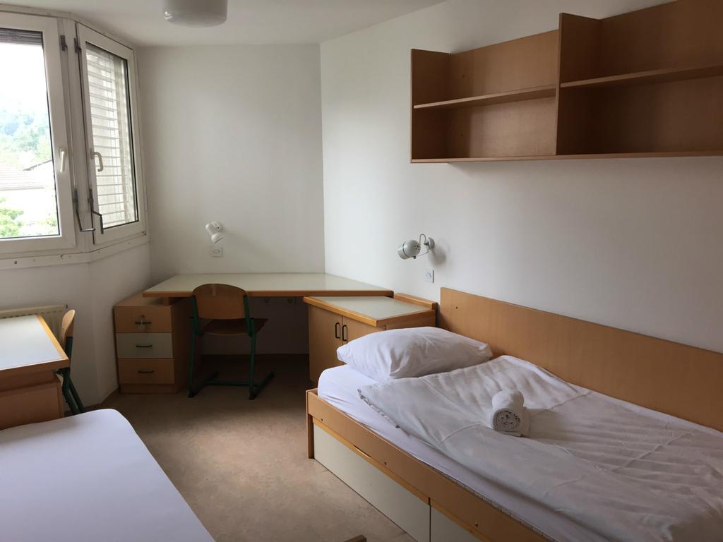 Summer Residence Hostel Ljubljana Exterior photo
